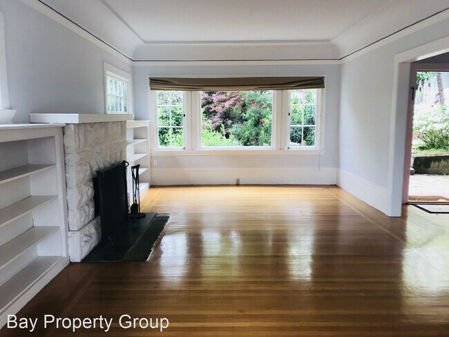 Foto del edificio - 4 br, 3 bath House - 312 Olive Avenue