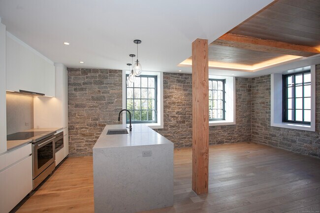 Foto del edificio - 41 Richmondville Ave