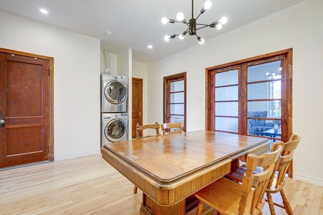 Building Photo - 736 St Godin