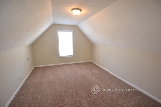 Building Photo - 3247 Tuggle Ives Dr NE