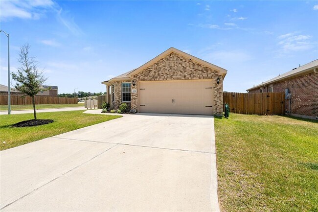 Building Photo - 20810 Solstice Point Dr