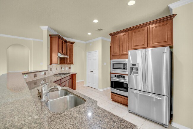 Foto del edificio - 26110 Basil View Ln