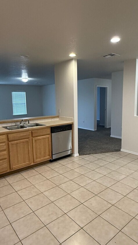 Building Photo - Family needed for this well-maintained Home!!!