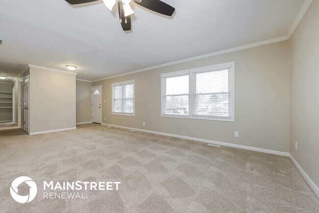 Building Photo - 1700 S Trail Ridge Dr