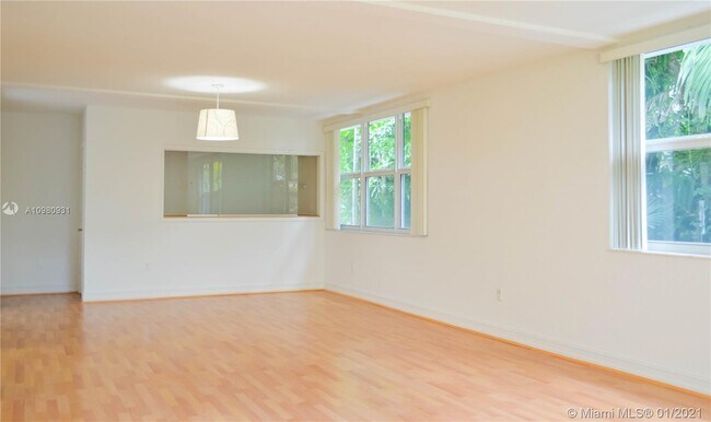 Foto del edificio - 1080 99th St