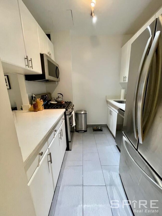 Building Photo - 0 bedroom in New York NY 10038