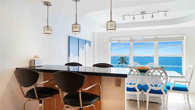 Building Photo - 3900 Galt Ocean Dr