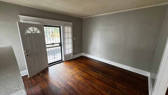 Foto del edificio - 612 N Hollywood St