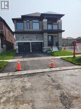 Building Photo - 265 Flavelle Wy