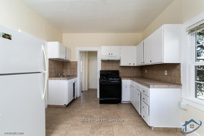 Foto del edificio - 31 S 8th St