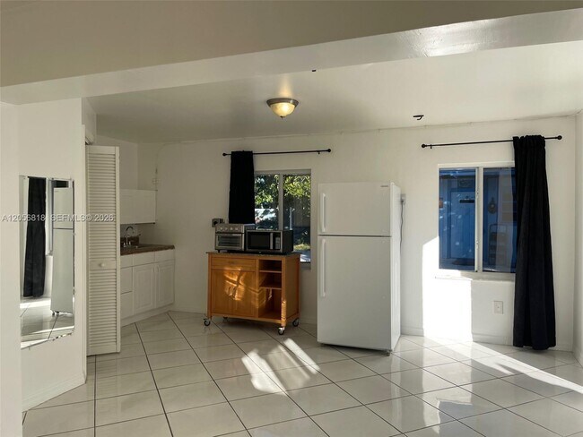 Foto del edificio - 14545 SW 73rd St
