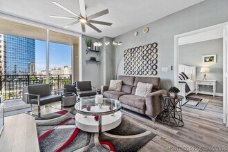 Building Photo - 550 Okeechobee Blvd