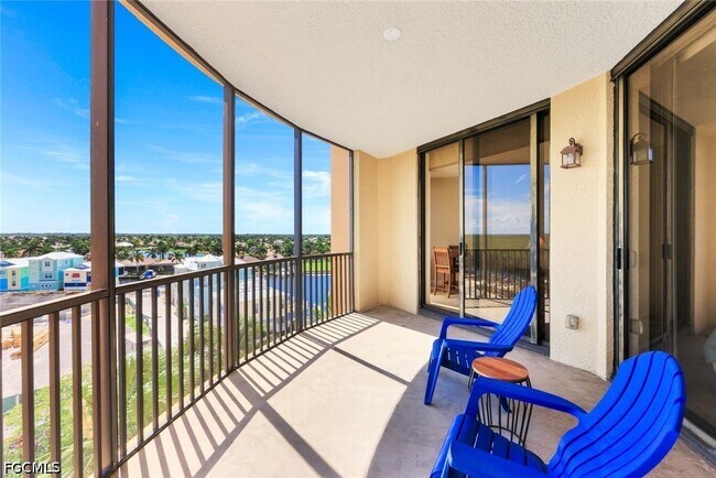Foto del edificio - 5781 Cape Harbour Dr