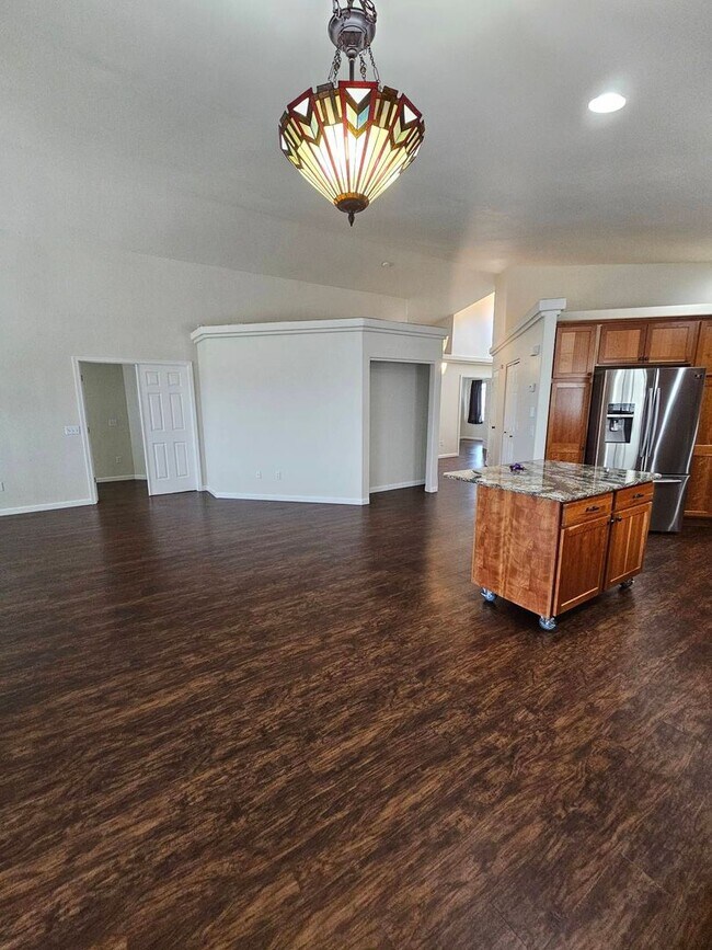 Foto del edificio - Beautiful 3 Bedroom Home in Gated Community