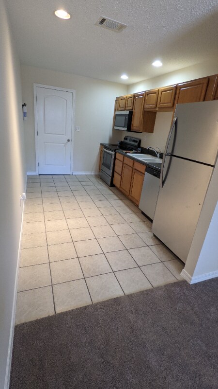 Building Photo - 7905 Whitmire Dr