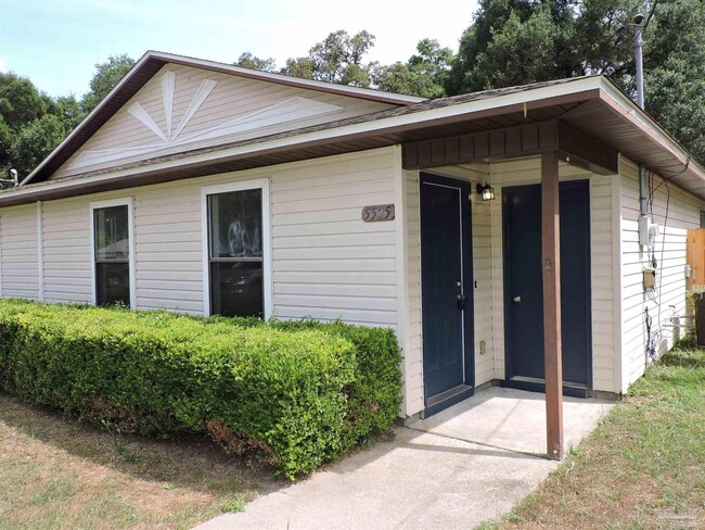 Foto del edificio - 5525 Woodsman Ct