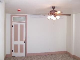 Building Photo - 807 Almond Street
