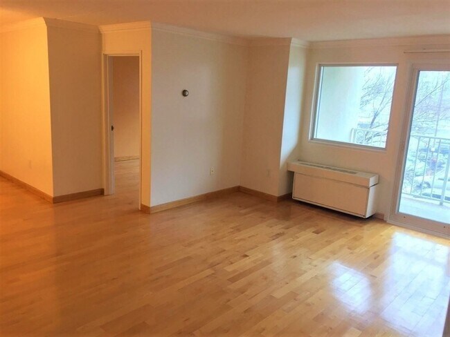 Foto del edificio - 200 Cove Way