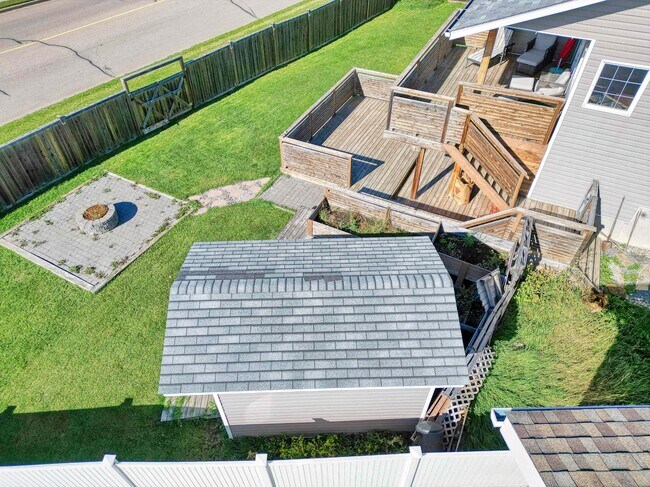 Photo du bâtiment - 13 Fir Ct