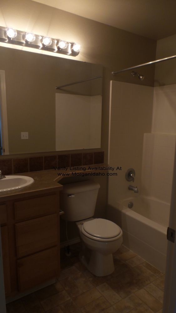 Foto del edificio - 2703 Autumncrest St