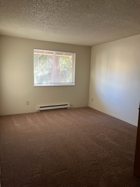 2 x 1 bedroom w/ walk-in closet + Mstr bathroom - Shiloh Village