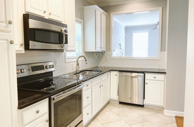 Foto del edificio - 203 Ridgecrest Dr