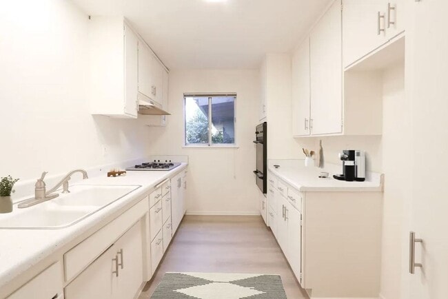 Interior Photo - Valleyheart Terrace!