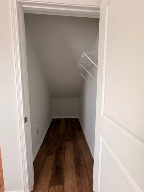 Foto del edificio - 501 Cricket Chirp Ln