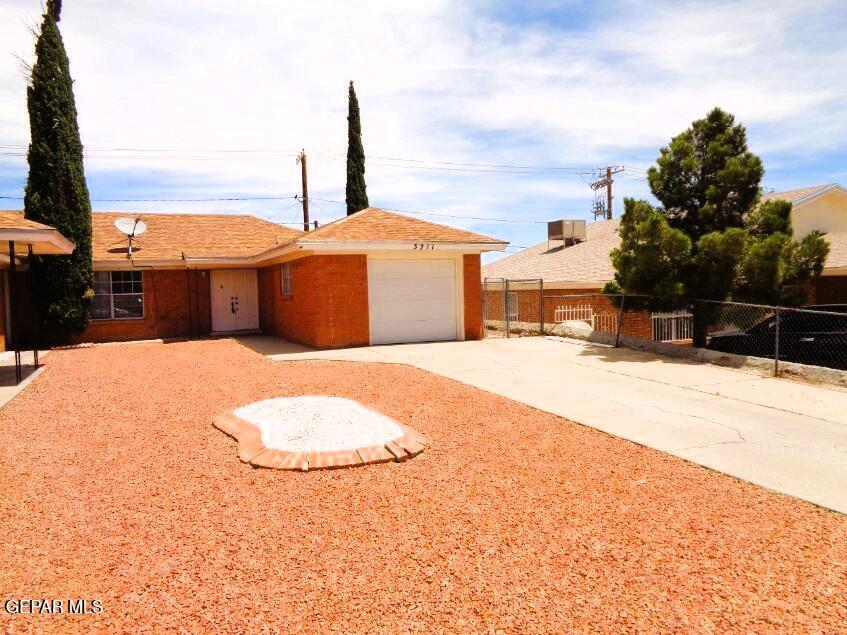 Foto principal - 3711 McConnell Ave