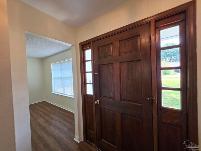 Building Photo - 6942 Falcon Dr