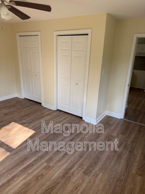 Foto del edificio - 3133 Dick Smith Rd