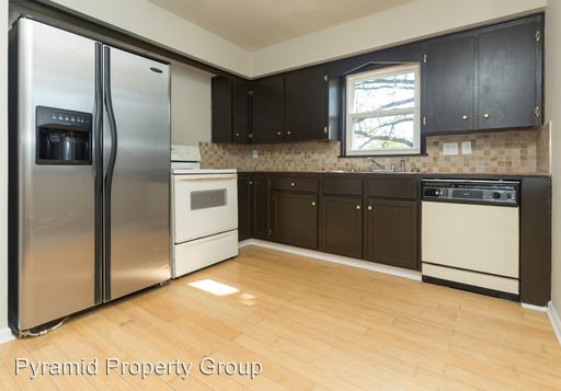 Foto del edificio - 2711 SE 8th Ct