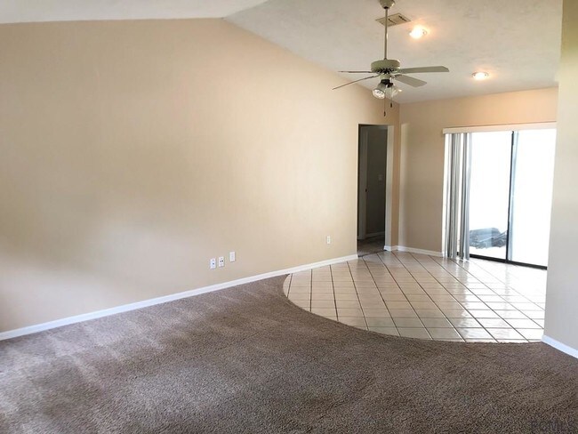 Foto del edificio - 92 Fort Caroline Ln