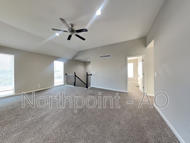Building Photo - 21721 North Ridge