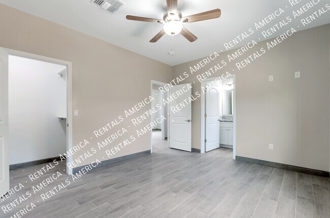 Foto del edificio - 820 E 35th St