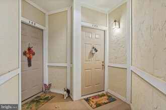 Building Photo - 2100 Highcourt Ln