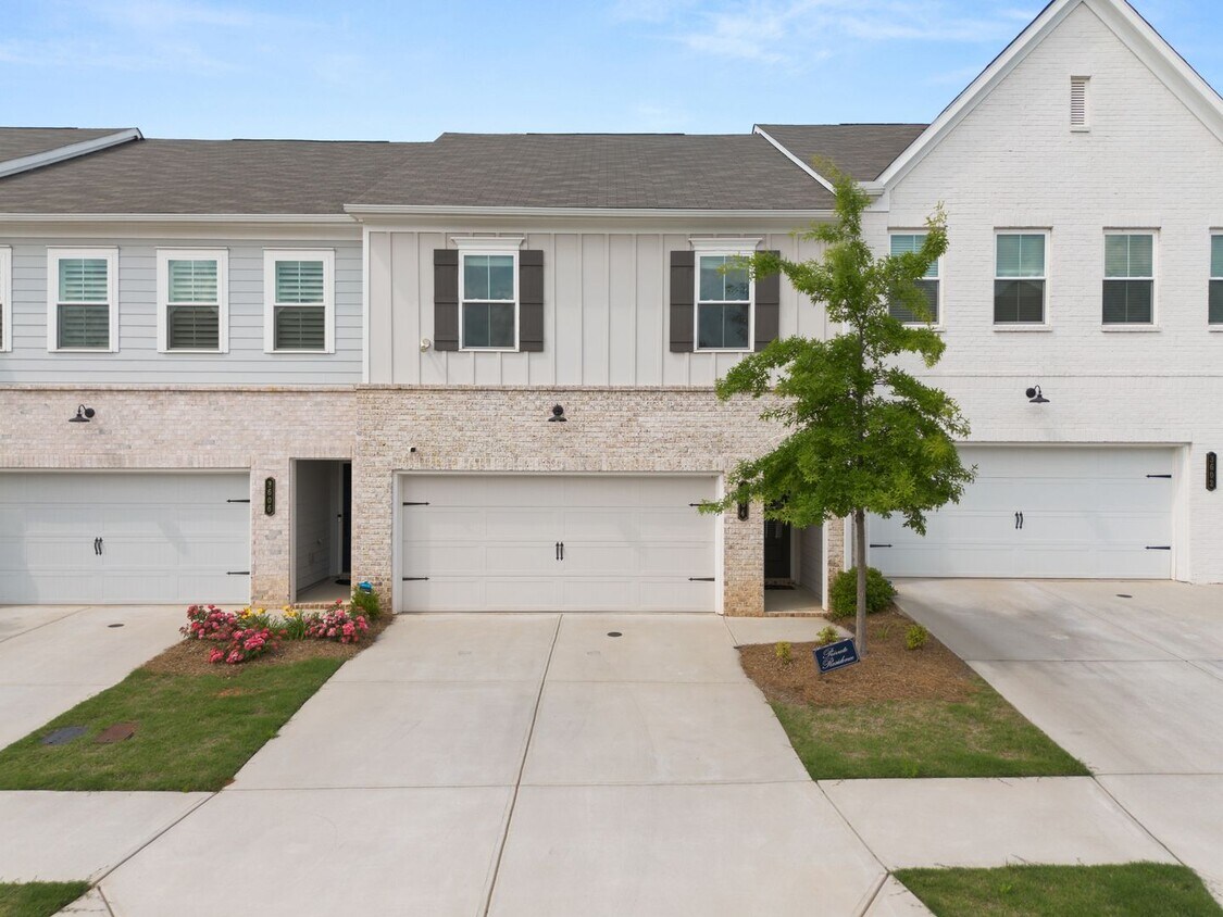 Foto principal - 3604 Silvery Wy