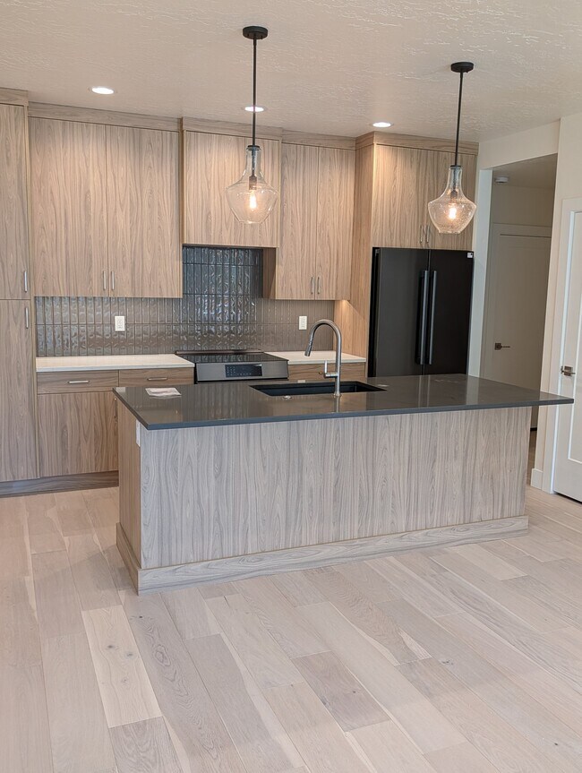 Foto del edificio - 3353 W Georgia Pl