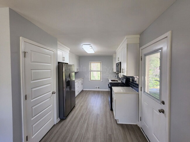 Photo - 1750 Boulderview Dr SE House