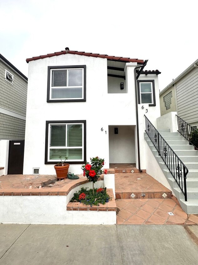 Primary Photo - BB LLC - Savona Walk