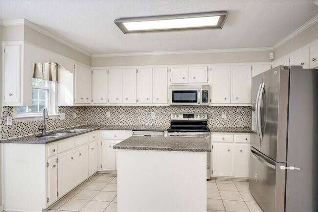 Foto del edificio - 3892 Beaver Brook Dr