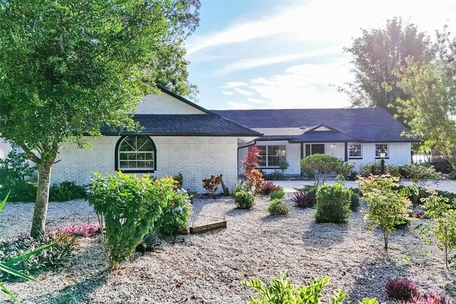 Building Photo - 216 N Griffin Dr