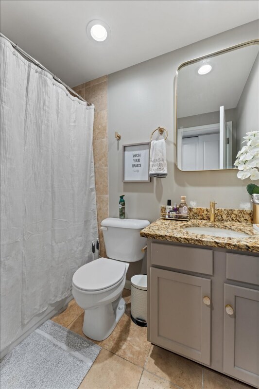 Foto del edificio - 810 Matson Pl