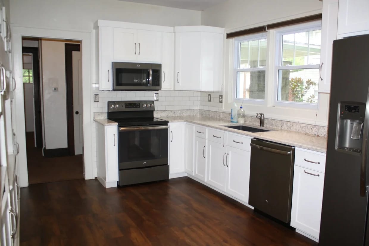 Building Photo - 521 S Park Ave