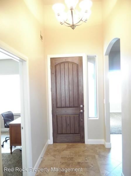 Building Photo - 4 br, 2 bath House - 1283 S Arches St