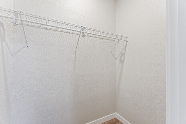 Foto del edificio - 100 N Killingsworth St