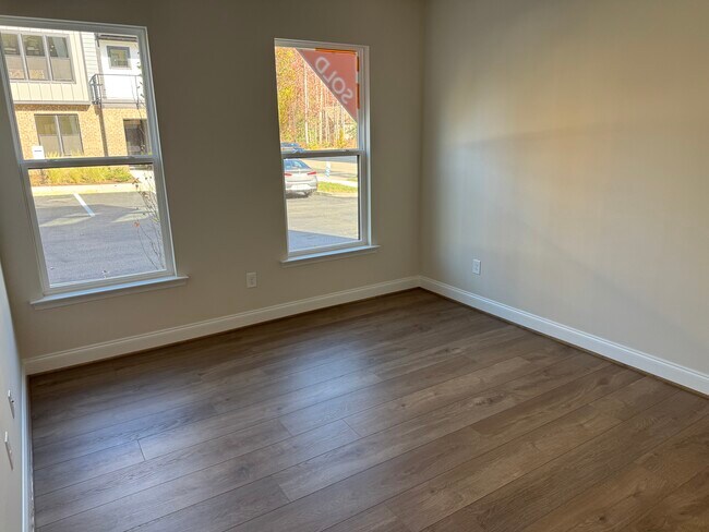 Dormitorio del primer piso - 4406 Dominion Forest Cir