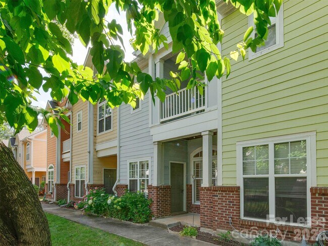 Foto del edificio - 1571 Pecan Ave