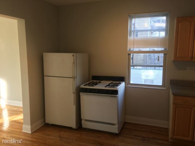 Foto del edificio - 1417 N Wood St