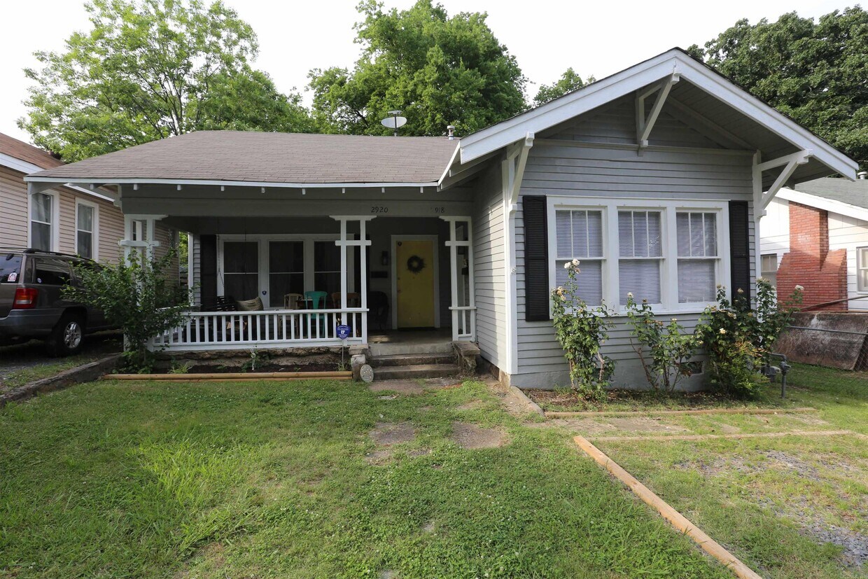 Foto principal - 2918 W Capitol Ave